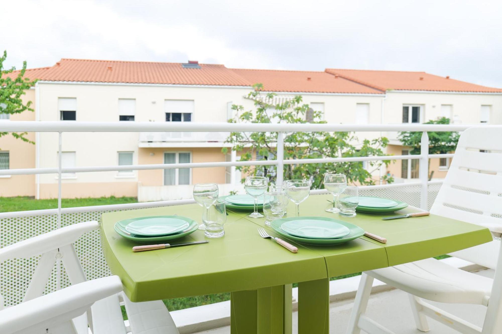Appartement Dans Residence Au Calme Avec Piscine Les Sables-dʼOlonne Exteriér fotografie